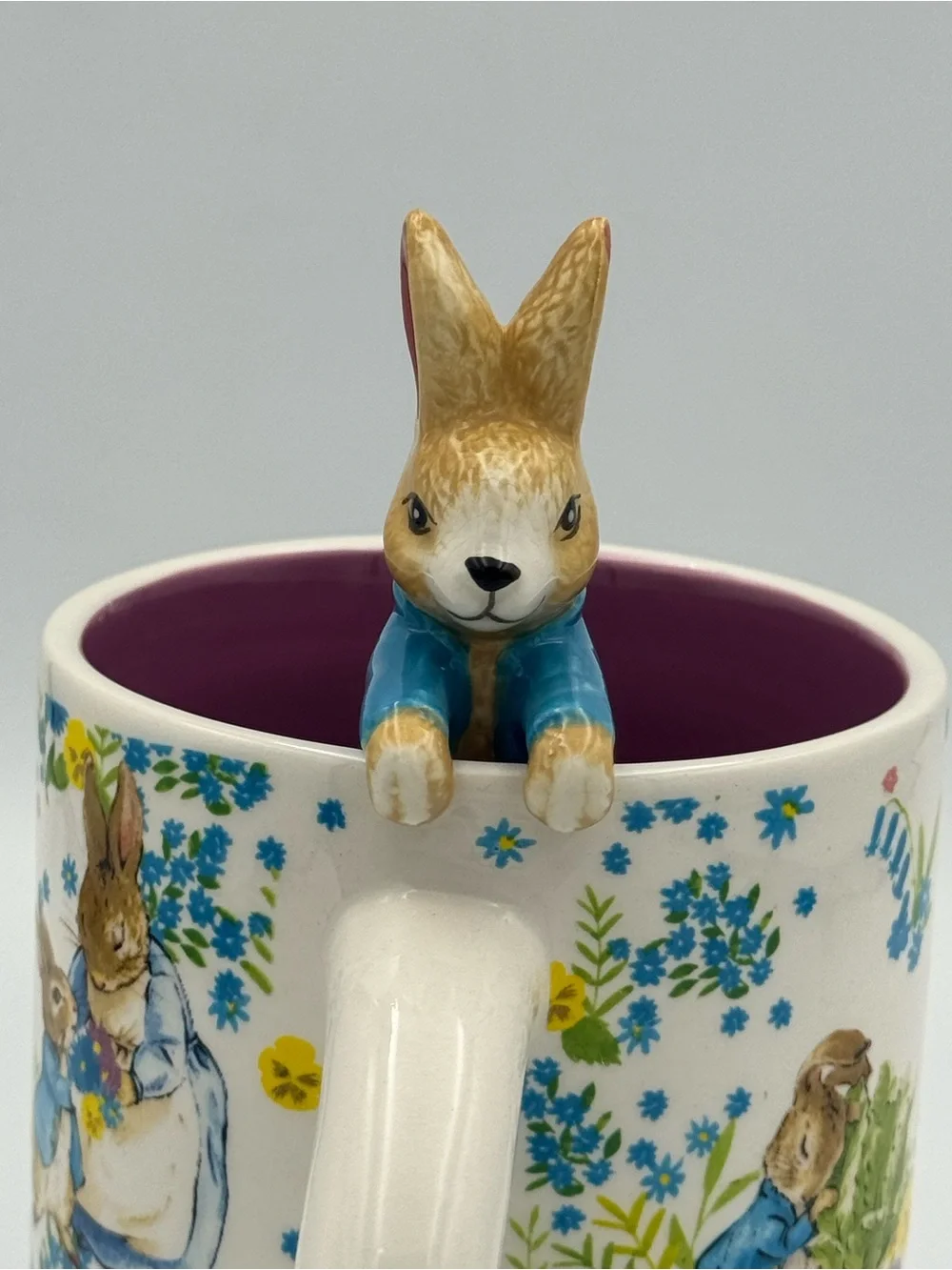 The World of Peter Rabbit‎ Beatrix Potter Bunny Hugger Mug Large 20 oz